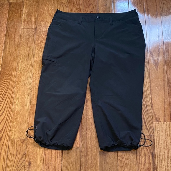 Eddie Bauer Denim - Eddie Bauer  women Dark Cargo Pants